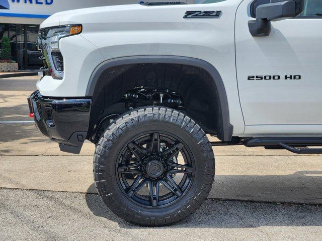 2025 Chevrolet Silverado 2500 HD Vehicle Photo in SUGAR LAND, TX 77478-0000