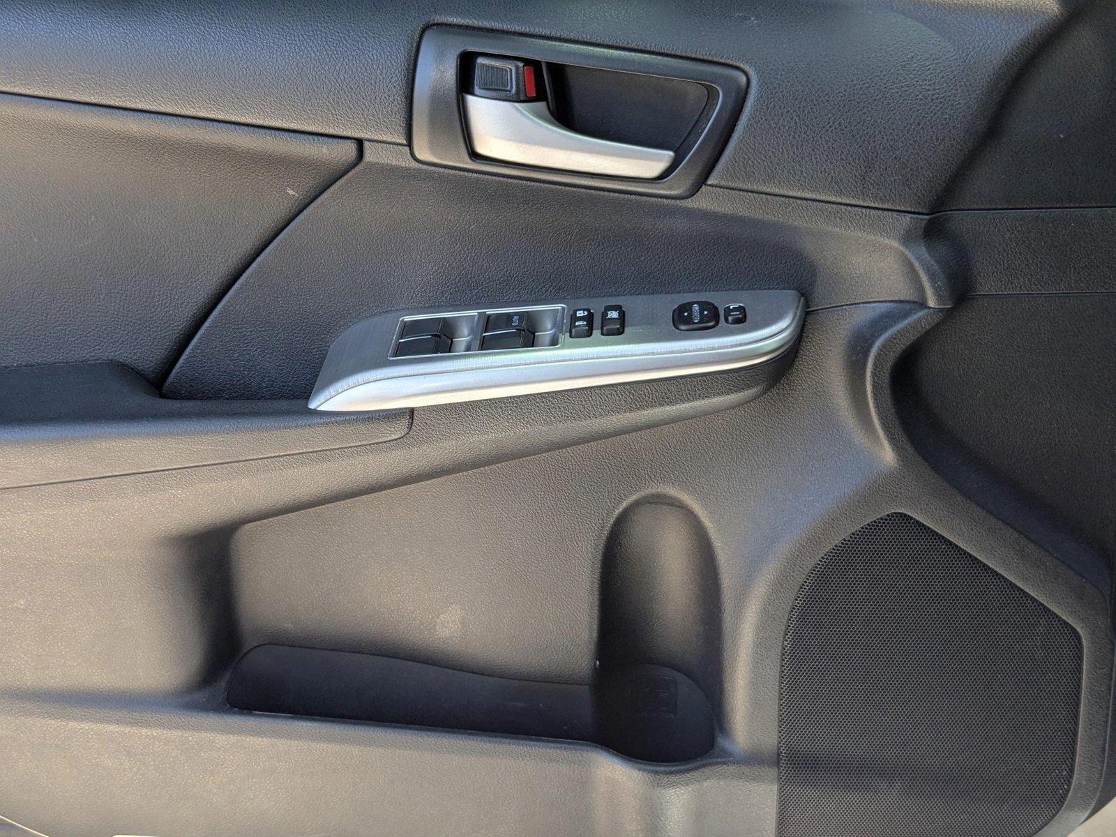 2014 Toyota Camry Vehicle Photo in Tampa, FL 33614