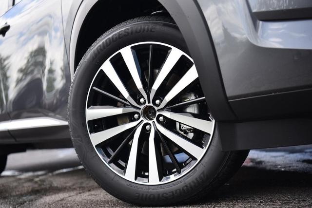 2025 Nissan Pathfinder Vehicle Photo in Ballwin, MO 63011