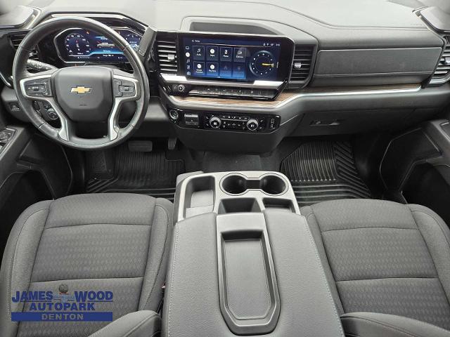2022 Chevrolet Silverado 1500 Vehicle Photo in DENTON, TX 76210-9321