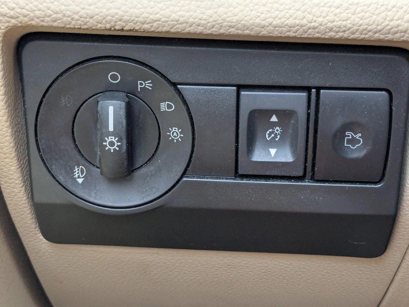 2011 Ford Fusion Vehicle Photo in St. Petersburg, FL 33713