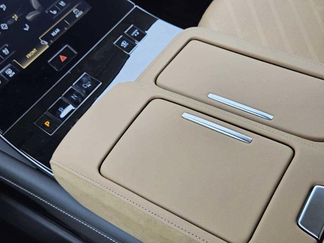 2025 INFINITI QX80 Vehicle Photo in Fort Worth, TX 76132