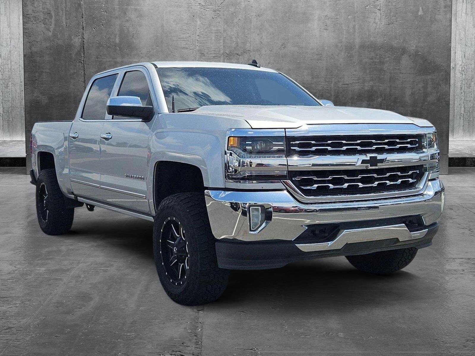 2018 Chevrolet Silverado 1500 Vehicle Photo in GILBERT, AZ 85297-0446