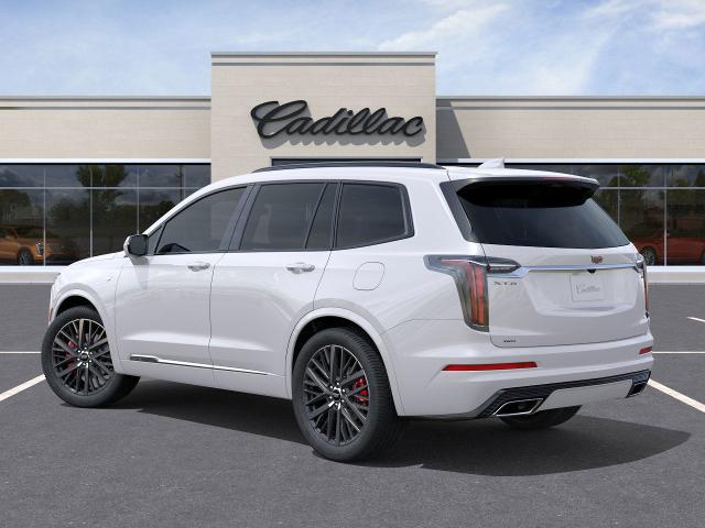 2025 Cadillac XT6 Vehicle Photo in GREEN BAY, WI 54303-3330