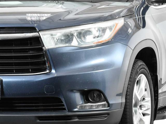 2015 Toyota Highlander Vehicle Photo in DALLAS, TX 75235