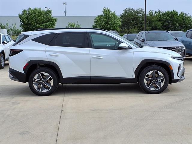 2025 Hyundai TUCSON Hybrid Vehicle Photo in Peoria, IL 61615