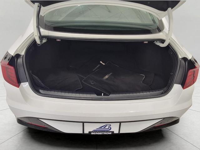 2022 Hyundai SONATA Vehicle Photo in Appleton, WI 54914