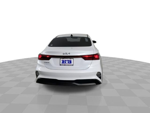2022 Kia Forte Vehicle Photo in GILBERT, AZ 85297-0402