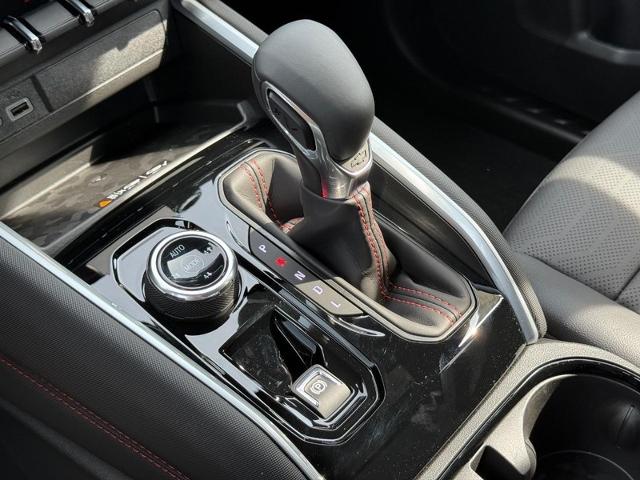 2025 Chevrolet Colorado Vehicle Photo in COLUMBIA, MO 65203-3903