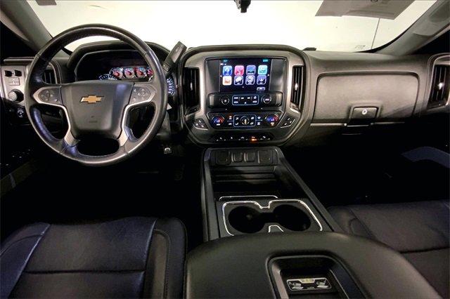2017 Chevrolet Silverado 1500 Vehicle Photo in KANSAS CITY, MO 64114-4502