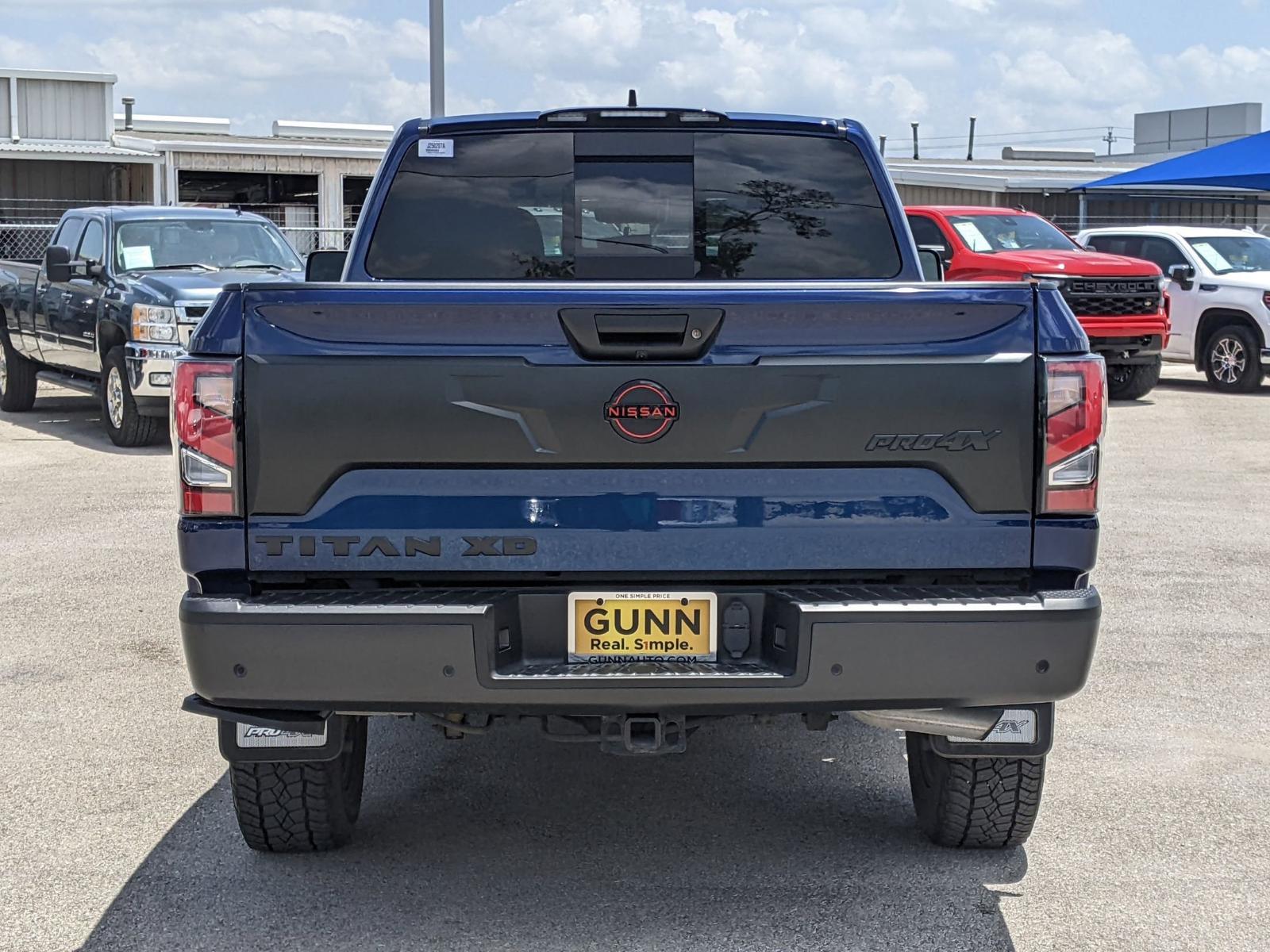 2024 Nissan Titan XD Vehicle Photo in Seguin, TX 78155