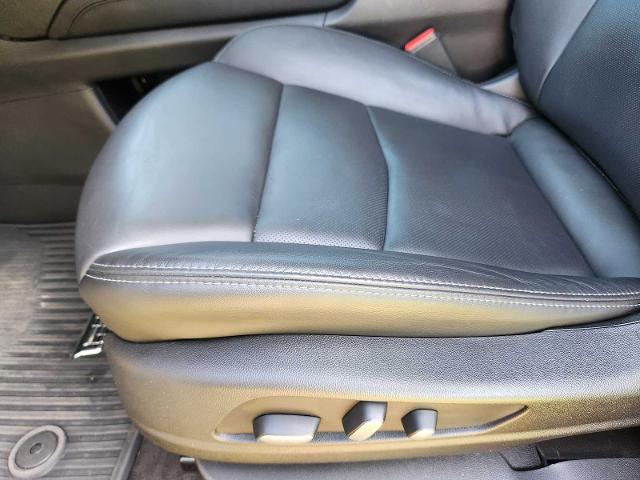 2022 Cadillac XT6 Vehicle Photo in DENTON, TX 76210-9321