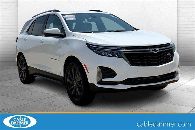 Select 2022 Chevrolet Equinox