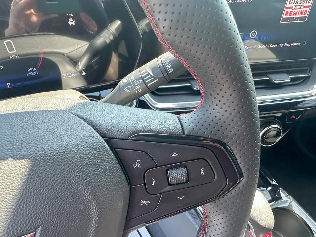 2025 Chevrolet Trax Vehicle Photo in GARDNER, MA 01440-3110