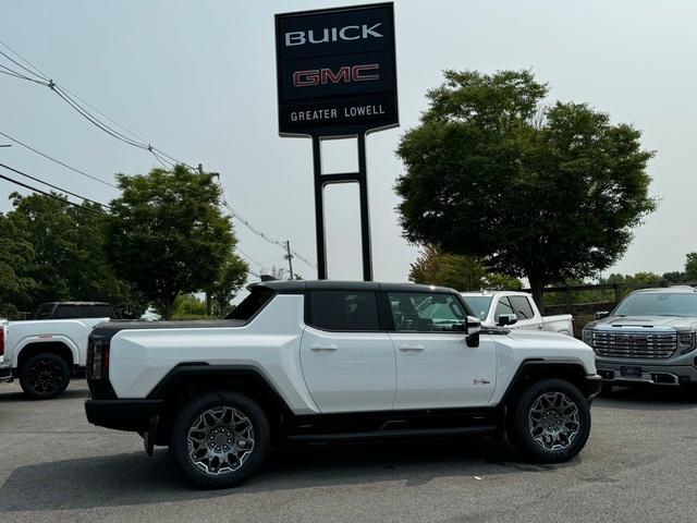 2024 GMC HUMMER EV Pickup Vehicle Photo in LOWELL, MA 01852-4336