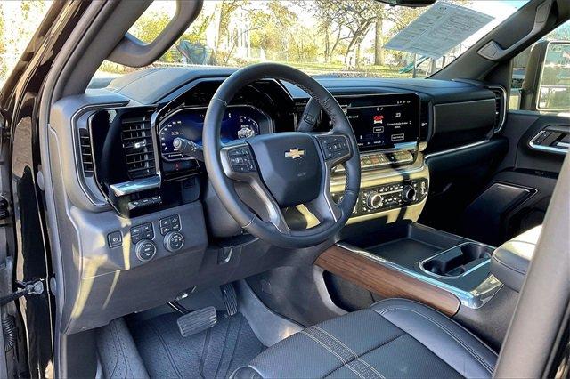 2024 Chevrolet Silverado 2500 HD Vehicle Photo in INDEPENDENCE, MO 64055-1314