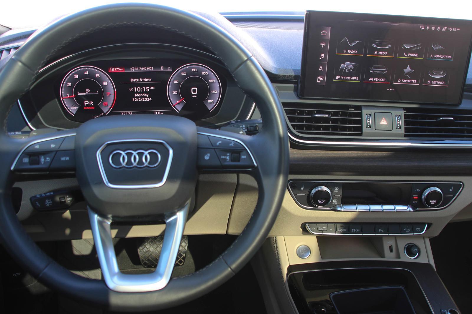 2023 Audi Q5 Sportback Vehicle Photo in SUGAR LAND, TX 77478