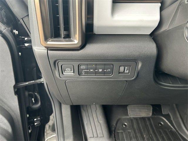 2024 GMC HUMMER EV SUV Vehicle Photo in BOWLING GREEN, KY 42104-4102