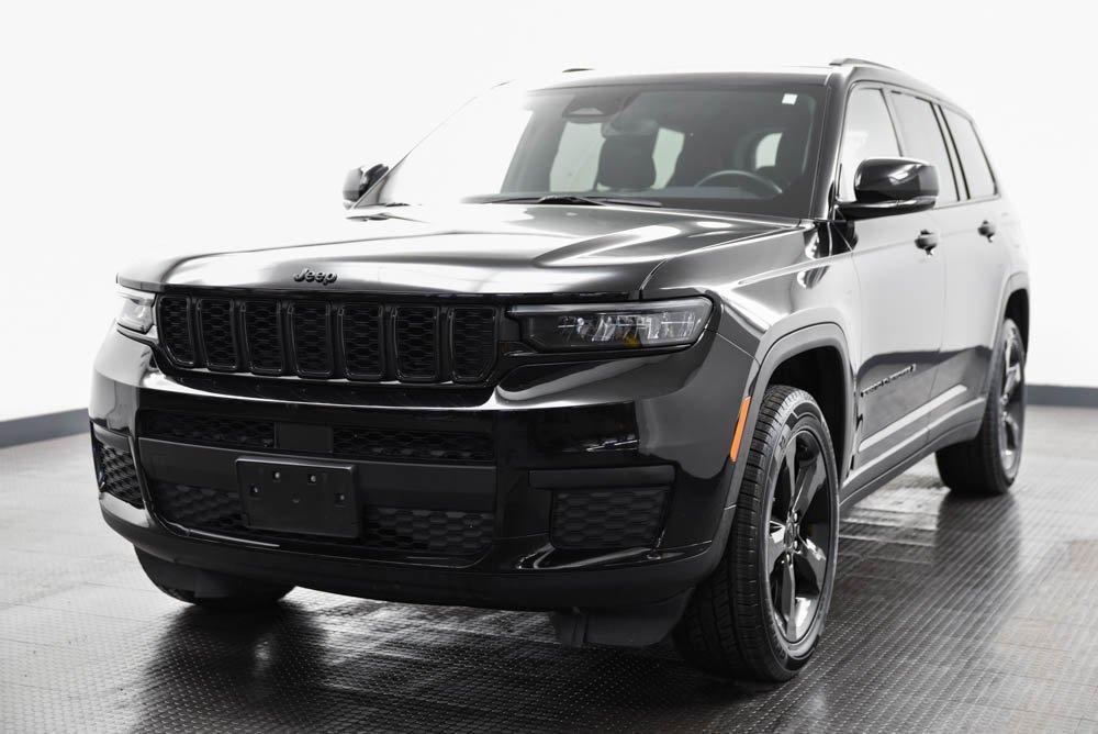 2021 Jeep Grand Cherokee L Vehicle Photo in AKRON, OH 44320-4088