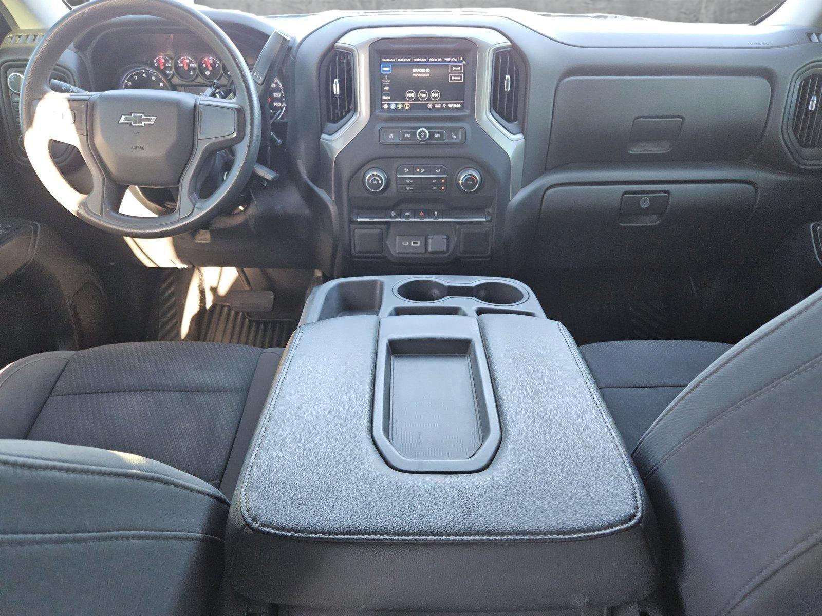 2021 Chevrolet Silverado 1500 Vehicle Photo in CORPUS CHRISTI, TX 78416-1100