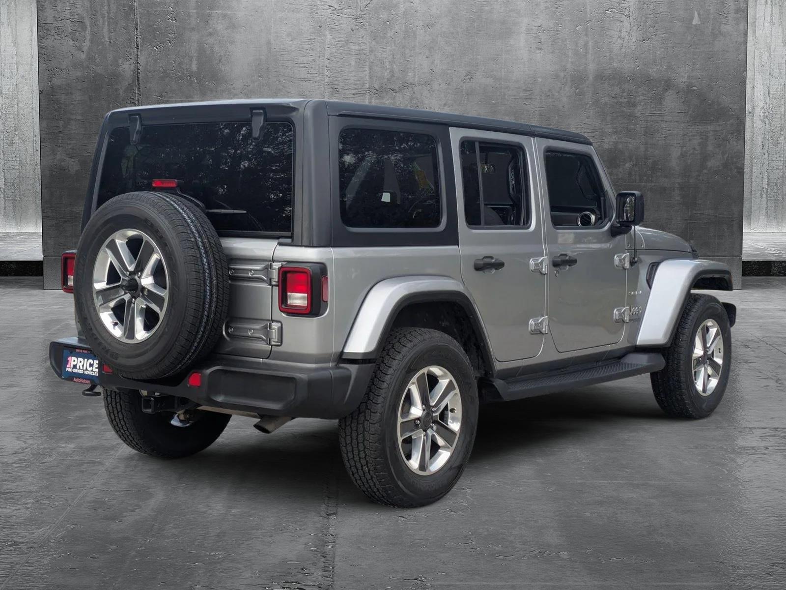 2018 Jeep Wrangler Unlimited Vehicle Photo in Sarasota, FL 34231