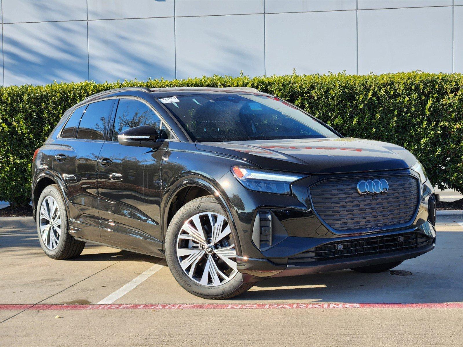 2025 Audi Q4 e-tron Vehicle Photo in MCKINNEY, TX 75070