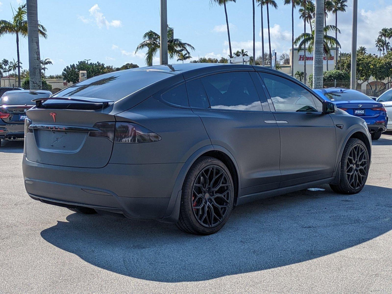 2021 Tesla Model X Vehicle Photo in Delray Beach, FL 33444