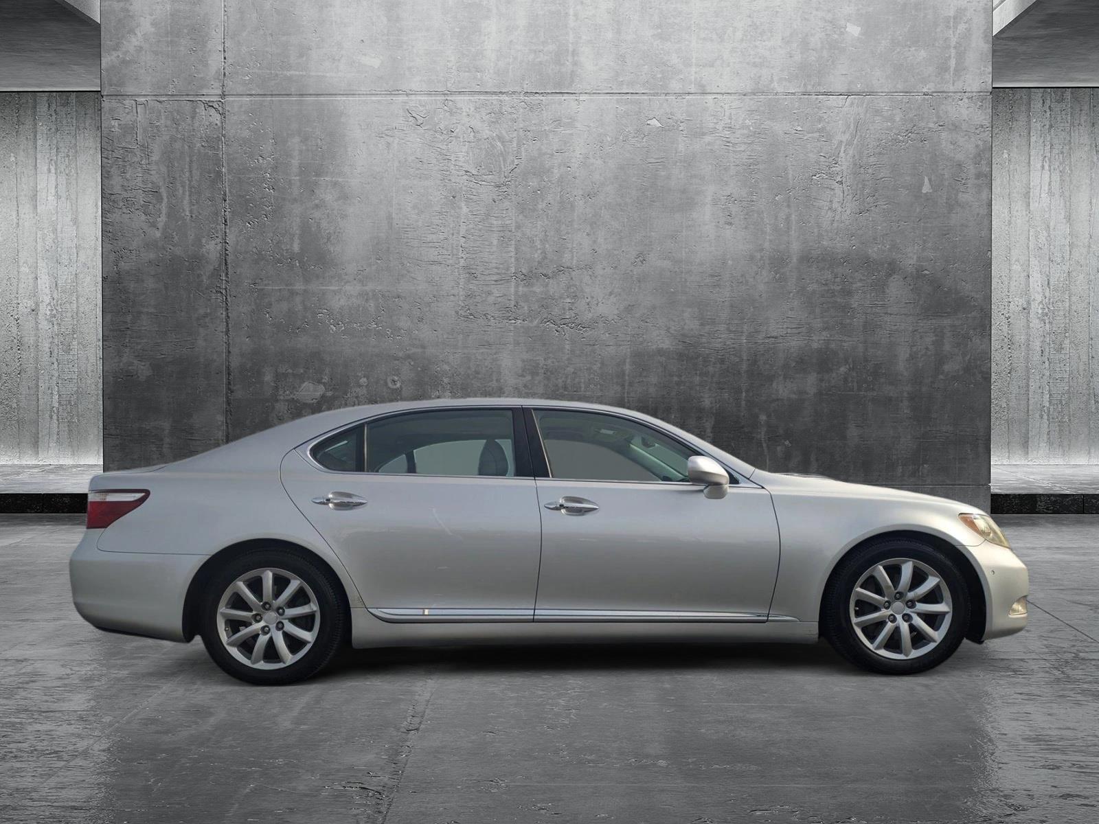 2007 Lexus LS 460 Vehicle Photo in LAUREL, MD 20707-4697