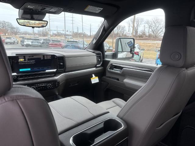 2025 Chevrolet Silverado 3500 HD Vehicle Photo in MANHATTAN, KS 66502-5036