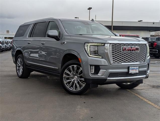 2024 GMC Yukon XL Vehicle Photo in AURORA, CO 80012-4011