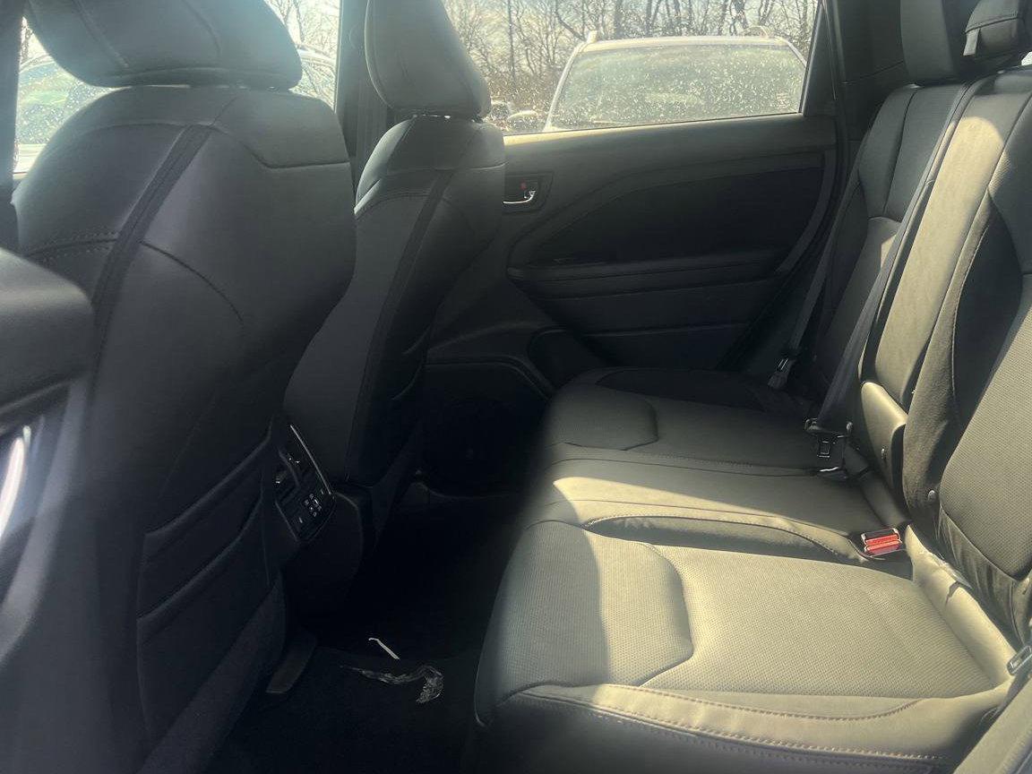 2025 Subaru Forester Vehicle Photo in Mechanicsburg, PA 17050