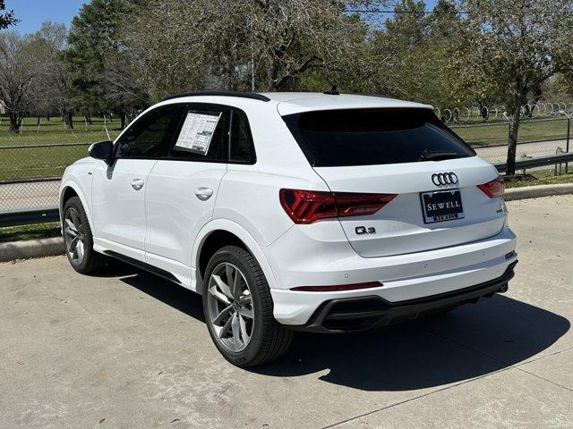 2025 Audi Q3 Vehicle Photo in HOUSTON, TX 77090