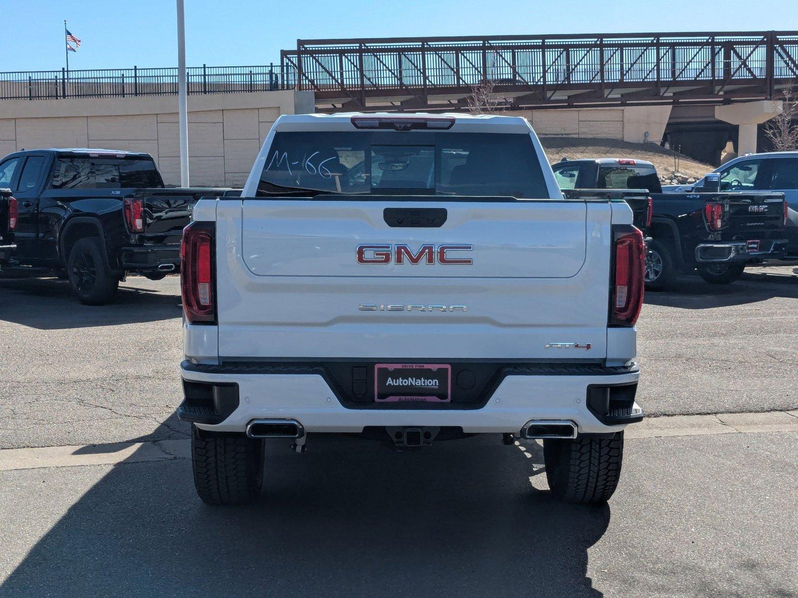 2025 GMC Sierra 1500 Vehicle Photo in LONE TREE, CO 80124-2750