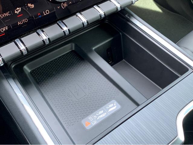 2025 GMC Acadia Vehicle Photo in BEAUFORT, SC 29906-4218