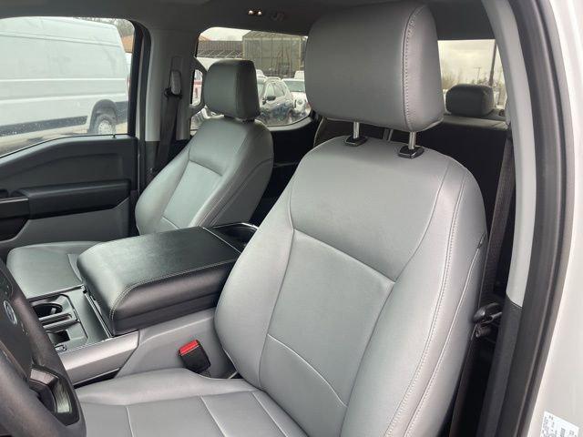 2023 Ford F-150 Lightning Vehicle Photo in MEDINA, OH 44256-9631