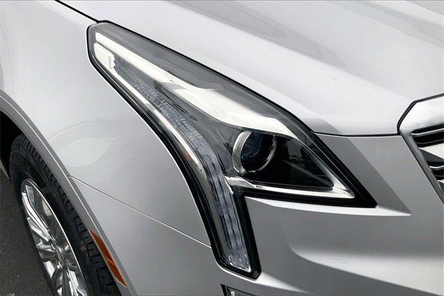 2017 Cadillac XT5 Vehicle Photo in INDEPENDENCE, MO 64055-1377