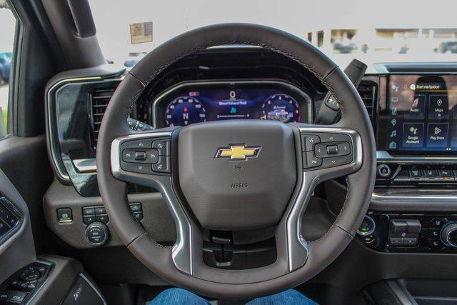 2025 Chevrolet Silverado 3500 HD Vehicle Photo in MILES CITY, MT 59301-5791