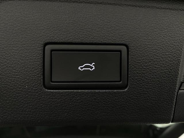2025 Volkswagen Atlas Vehicle Photo in Appleton, WI 54913