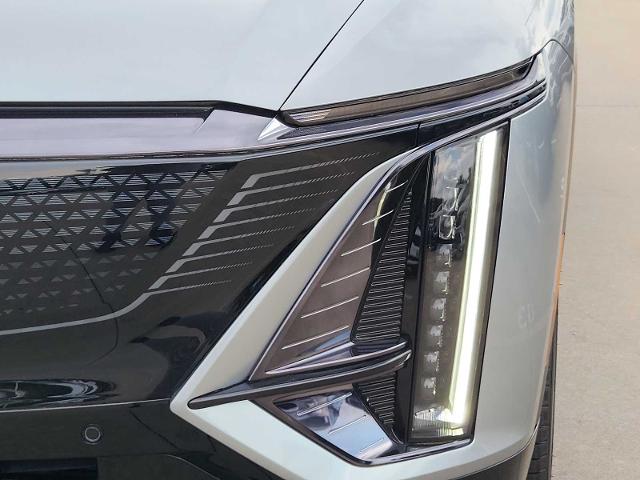 2025 Cadillac LYRIQ Vehicle Photo in HOUSTON, TX 77079