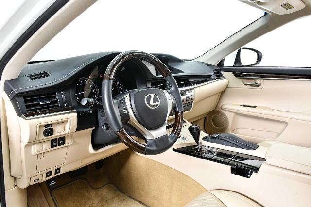 2014 Lexus ES 350 Vehicle Photo in DALLAS, TX 75235