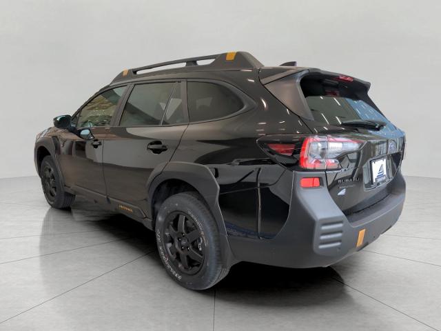 2025 Subaru Outback Vehicle Photo in Green Bay, WI 54304