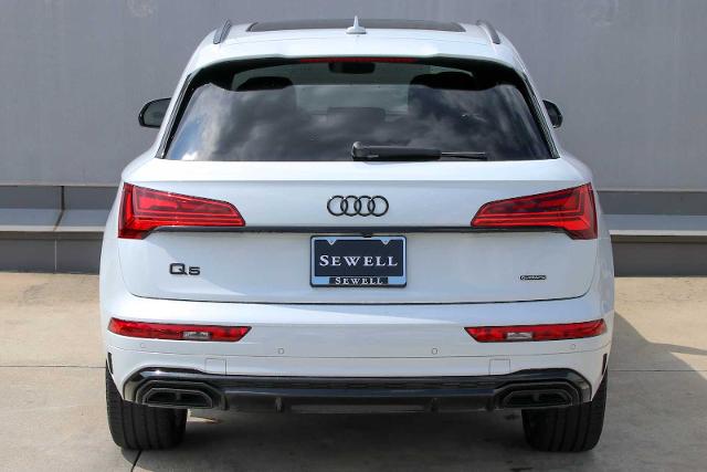 2024 Audi Q5 Vehicle Photo in SUGAR LAND, TX 77478