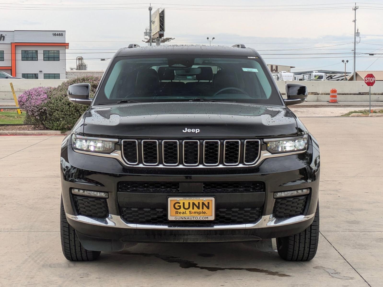 2021 Jeep Grand Cherokee L Vehicle Photo in SELMA, TX 78154-1460