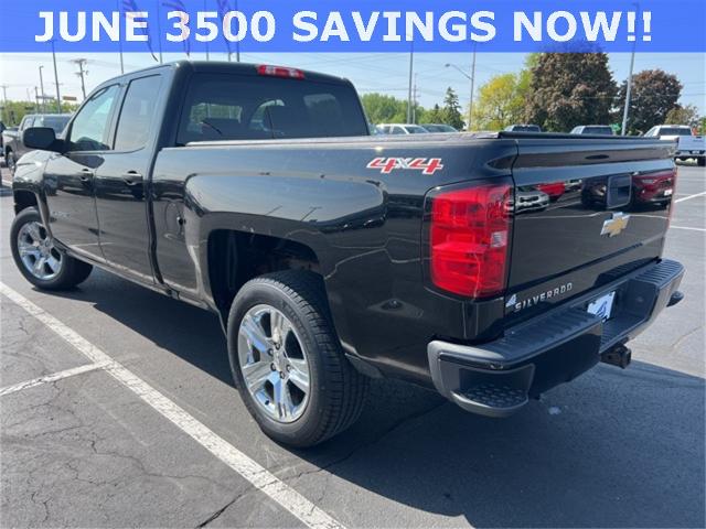 2016 Chevrolet Silverado 1500 Vehicle Photo in GREEN BAY, WI 54304-5303