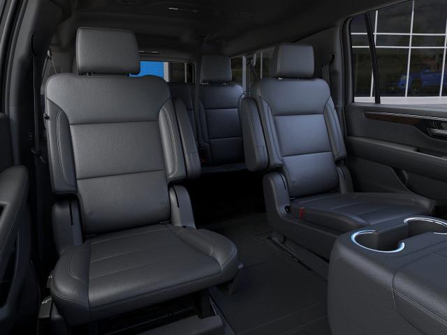 2025 Chevrolet Suburban Vehicle Photo in EVERETT, WA 98203-5662