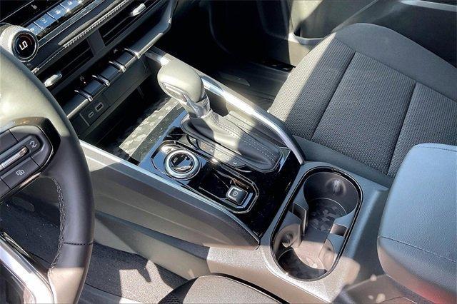 2025 Chevrolet Colorado Vehicle Photo in INDEPENDENCE, MO 64055-1314