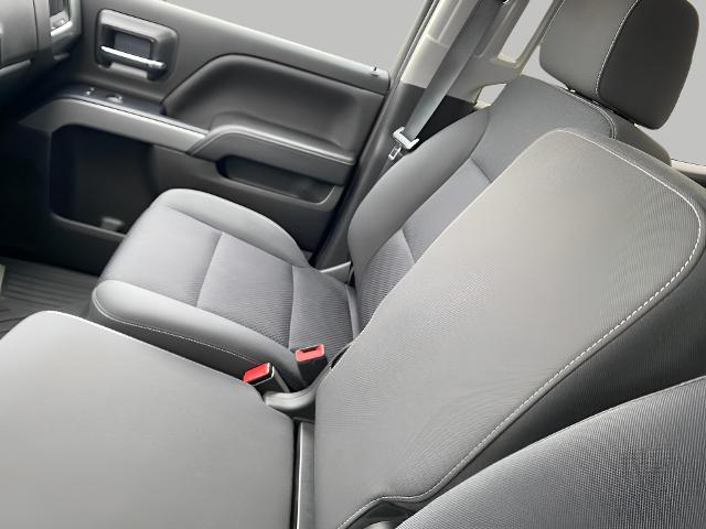 2018 Chevrolet Silverado 1500 Vehicle Photo in APPLETON, WI 54914-8833