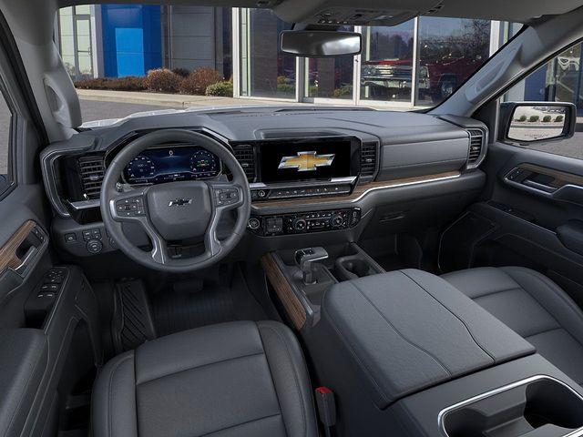 2025 Chevrolet Silverado 1500 Vehicle Photo in DANBURY, CT 06810-5034
