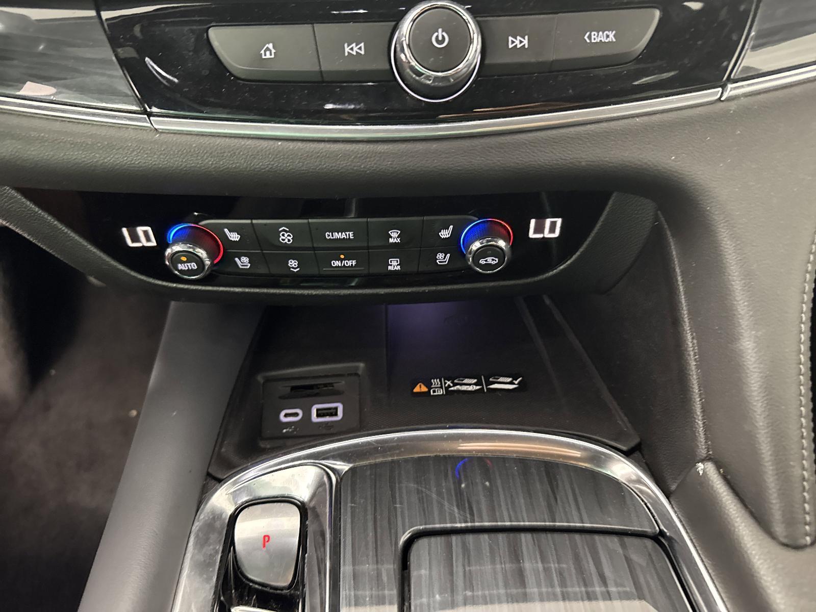 2024 Buick Enclave Vehicle Photo in GEORGETOWN, TX 78626-7508