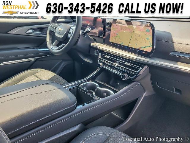 2025 Chevrolet Traverse Vehicle Photo in AURORA, IL 60503-9326